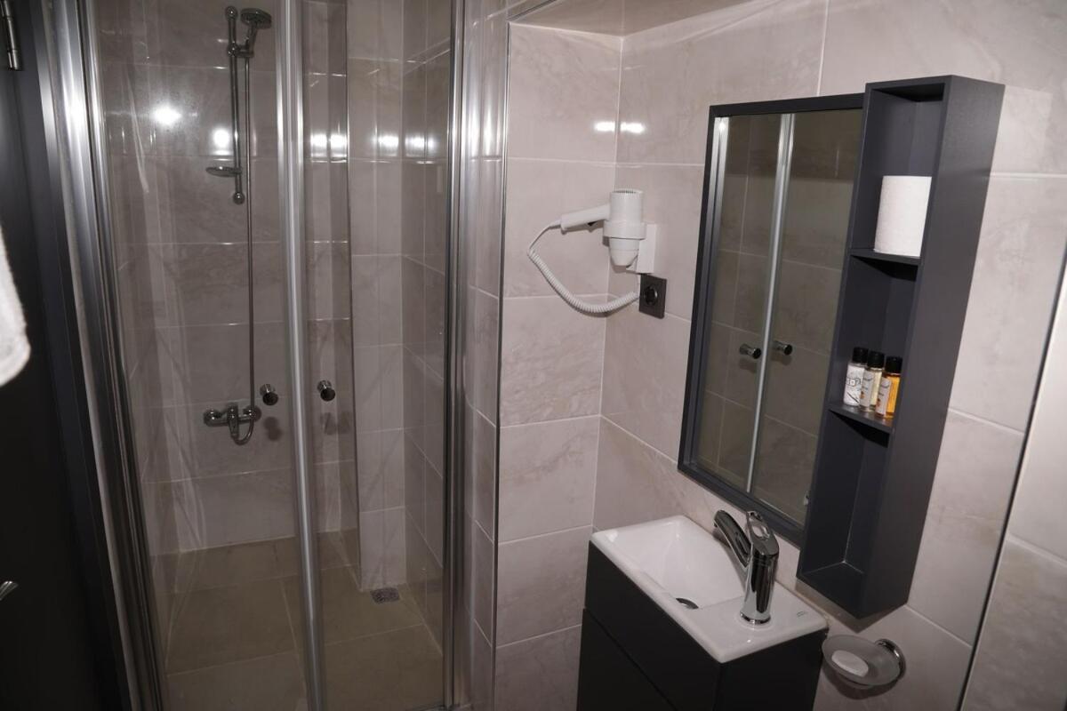 Taksim Heavenist Hotel Стамбул Экстерьер фото